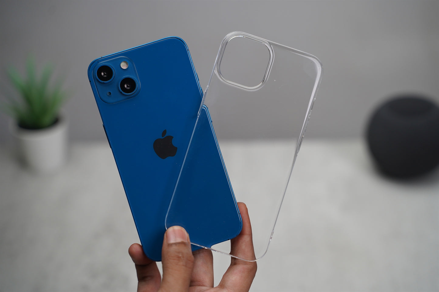 Anti-Yellow Clear Case - 2 Years warranty (Iphone 13,14,15, 13Pro, 14Pro, 15Pro, 16 Pro)