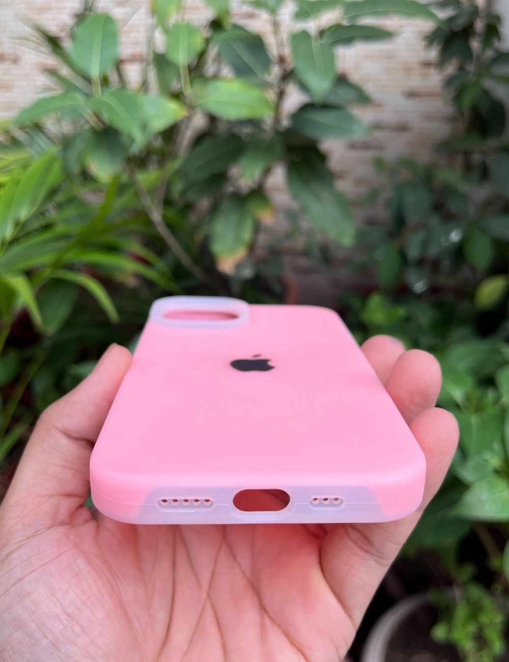 Premium Silicon Back Cover Iphone 14 - Pink