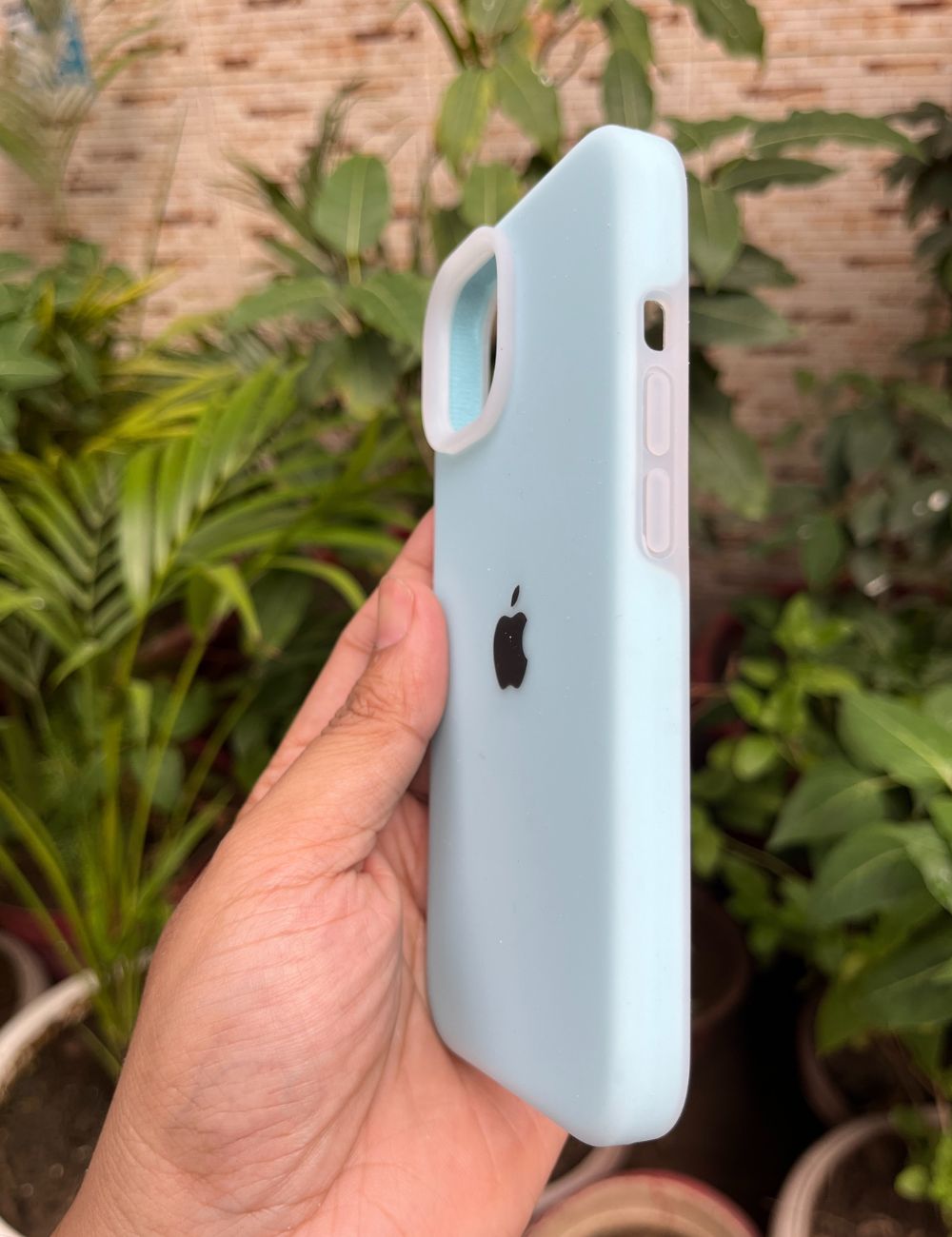 Premium Silicone Back Cover Iphone 15 - Sea Blue